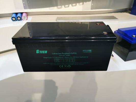 Batteria LiFePO4 G TECH 12.8V 200AH Sostitutiva Piombo-Acido, Lunga Durata Ciclo 6000 volte
