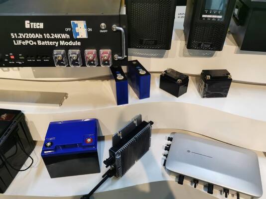 Batteria G TECH 12.8V 40Ah LiFePO4 con 6000 cicli di vita e funzione Bluetooth per accumulo di energia solare